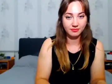 Lilu_cute25  live sex cam