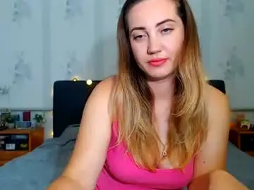 Lilu_cute25  live sex cam