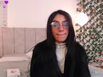 Lucy_joi  live sex cam