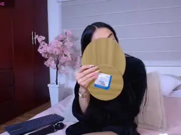 Lucy_joi  live sex cam