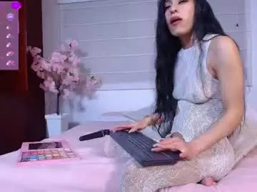 Lucy_joi  live sex cam