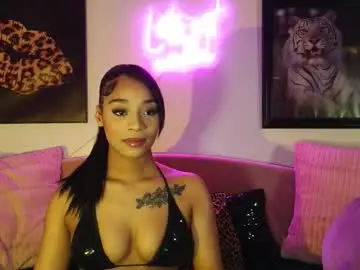 Lunaa_11  live sex cam