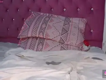 Lunita2020x  live sex cam