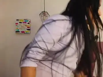 Melannyy__  live sex cam