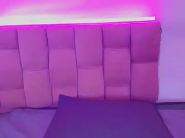 Melannyy__  live sex cam