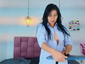 Melannyy__  live sex cam