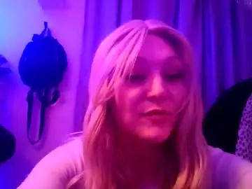 Notouchmami  live sex cam
