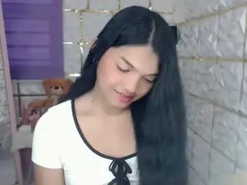 Sugar_n_spicex  live sex cam