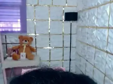 Sugar_n_spicex  live sex cam