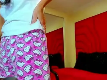 Victoria__grey_  live sex cam