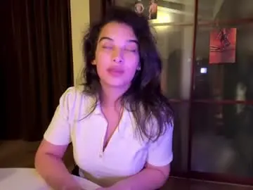 Alejandrinagellis  live sex cam