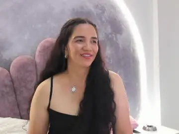 Amarantha_milf_  live sex cam