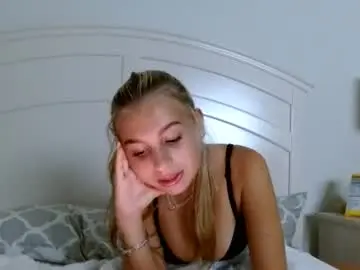 Amelialombardi  live sex cam