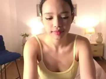 Ariaa_23  live sex cam