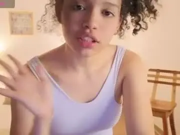 Ariaa_23  live sex cam