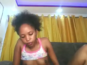 Dollythegirl  live sex cam