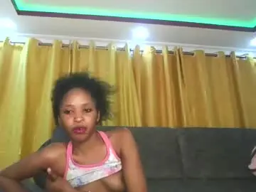 Dollythegirl  live sex cam
