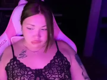 Etsunami  live sex cam