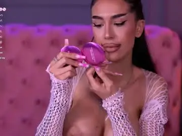 Kimnatty  live sex cam
