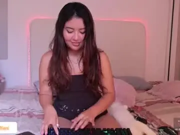 Kiut_tiffanii  live sex cam