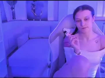 Krisdoeill  live sex cam