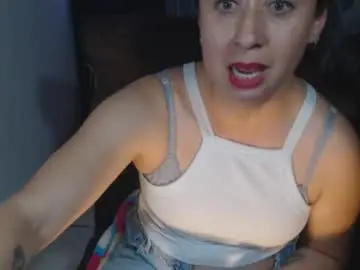 Milf_valeria  live sex cam