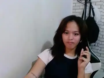 Naughtycalesty  live sex cam