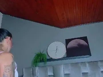 Noeliasaenz  live sex cam