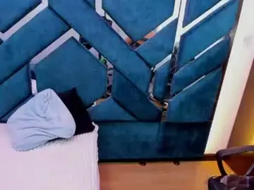 Paula_milff  live sex cam