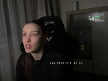 Randitruet  live sex cam