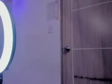 Anniie_evans1  live sex cam