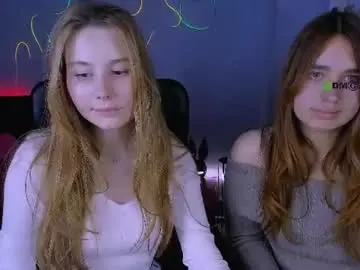 Ava_gllow  live sex cam