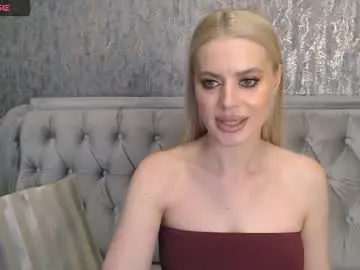 Blondiestarxxx  live sex cam