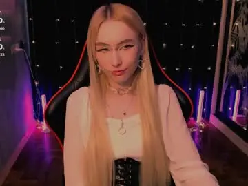 Crybambi  live sex cam