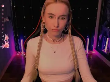 Crybambi  live sex cam