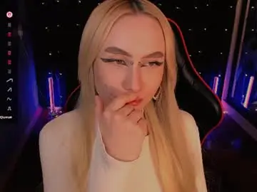 Crybambi  live sex cam