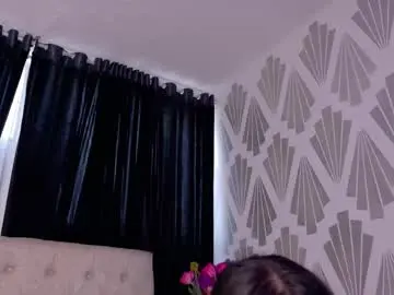 Daphneglas  live sex cam