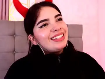 Daphneglas  live sex cam