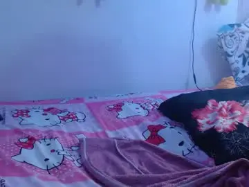 Draculaura_x  live sex cam