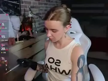 Eva_mini  live sex cam