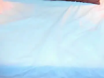 Gia_bell  live sex cam