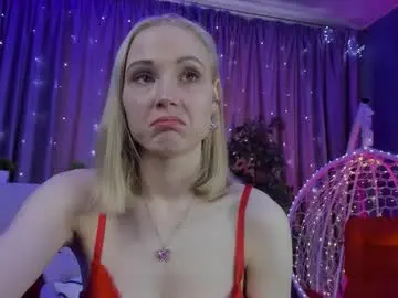 Gina_lovelyy  live sex cam