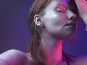 Ginger_hugs  live sex cam