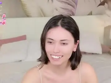 Lunaa_baby_girl  live sex cam