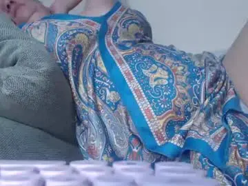 Matureboobsbig  live sex cam