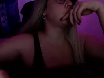 Mavelli  live sex cam