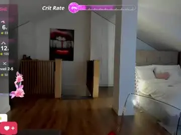 Milfblondy  live sex cam