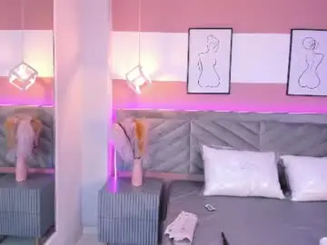 Scarlet__rossi  live sex cam
