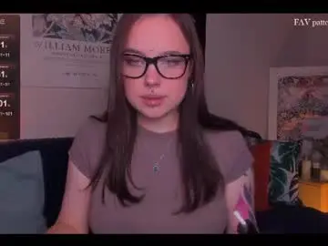 Varvaraola  live sex cam