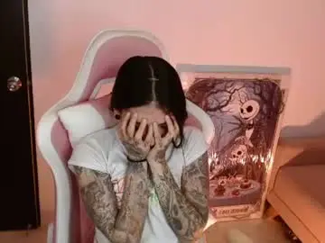 Alicia_key_  live sex cam